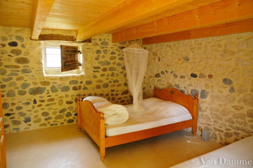 Gites Du Domaine Des Dames Vallon-Pont-d'Arc Ngoại thất bức ảnh