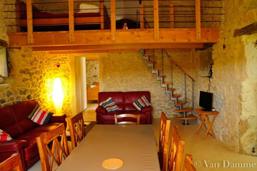 Gites Du Domaine Des Dames Vallon-Pont-d'Arc Ngoại thất bức ảnh