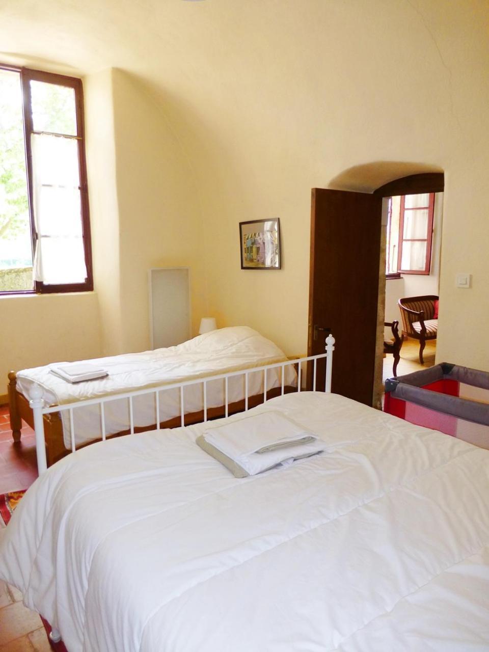 Gites Du Domaine Des Dames Vallon-Pont-d'Arc Ngoại thất bức ảnh