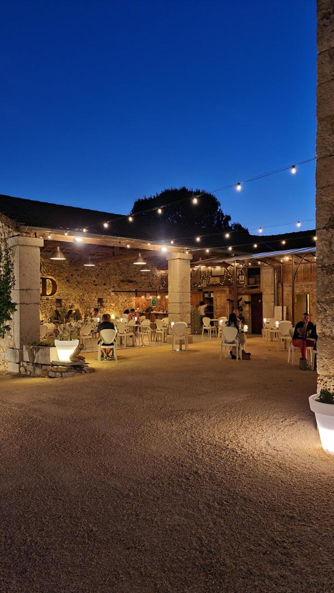 Gites Du Domaine Des Dames Vallon-Pont-d'Arc Ngoại thất bức ảnh
