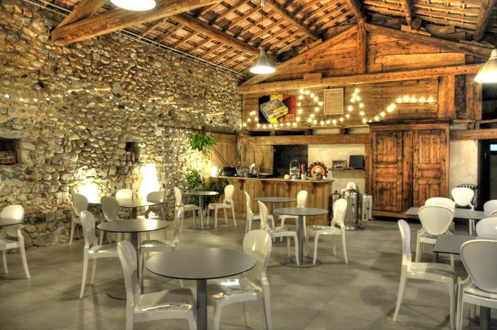 Gites Du Domaine Des Dames Vallon-Pont-d'Arc Phòng bức ảnh